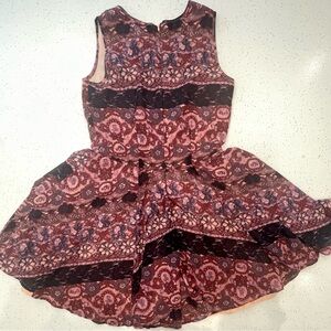 Super nice mid length dress, floral, magenta, pink, long torso high neck